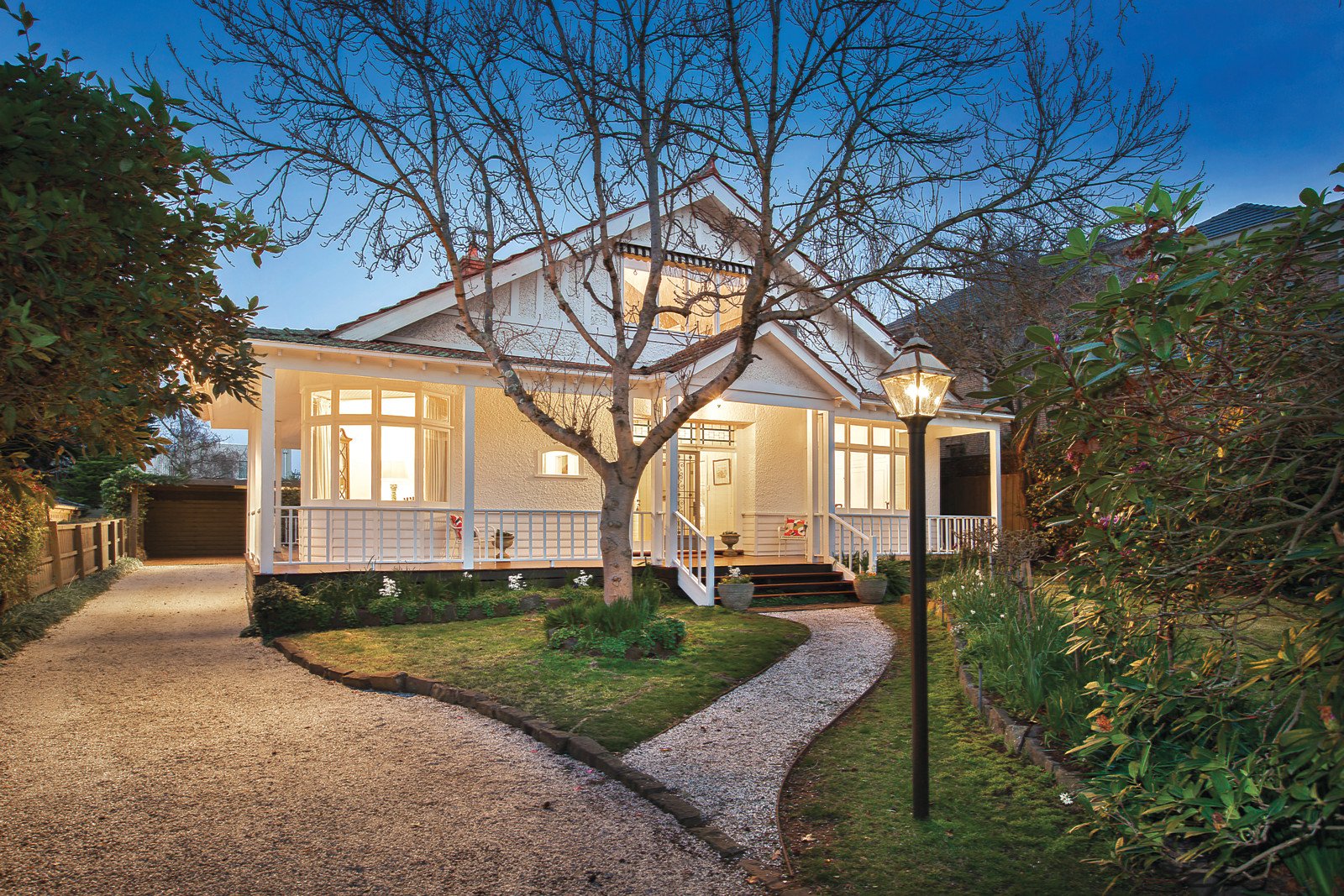 16 Boston Road, Balwyn - Thumbnail 2
