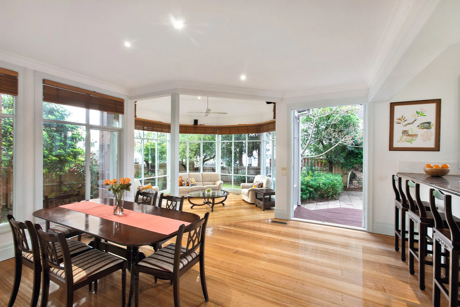 2 Willandra Avenue, Canterbury, VIC