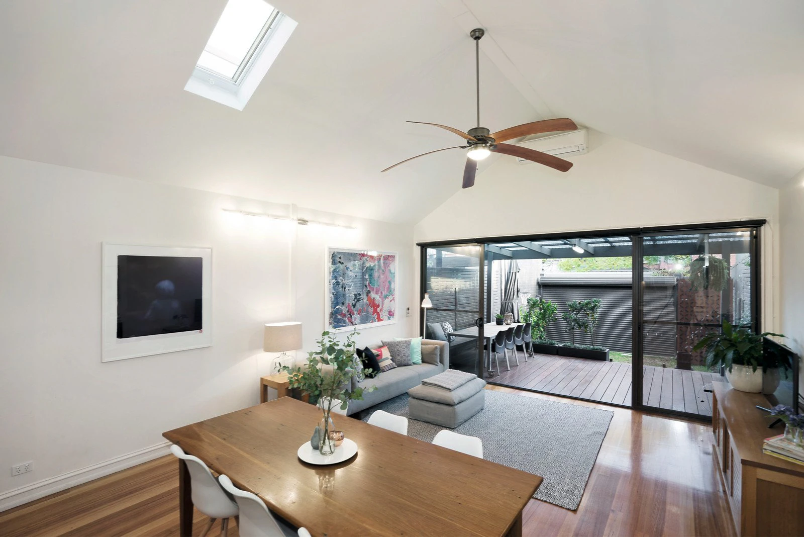 54 Richardson Street, Albert Park, VIC