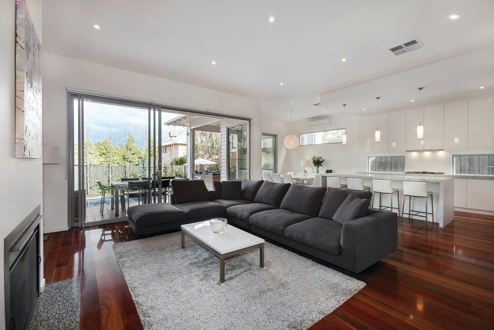 34 Warburton Road, Canterbury, VIC