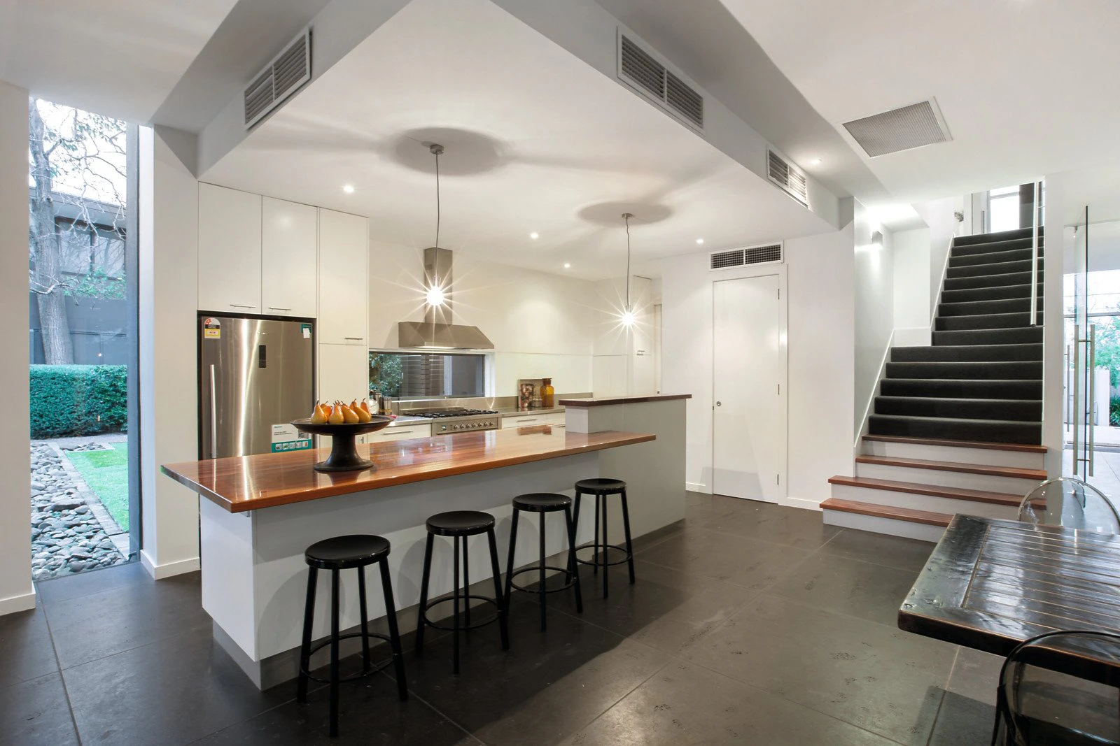 33 Middle Crescent, Brighton, VIC