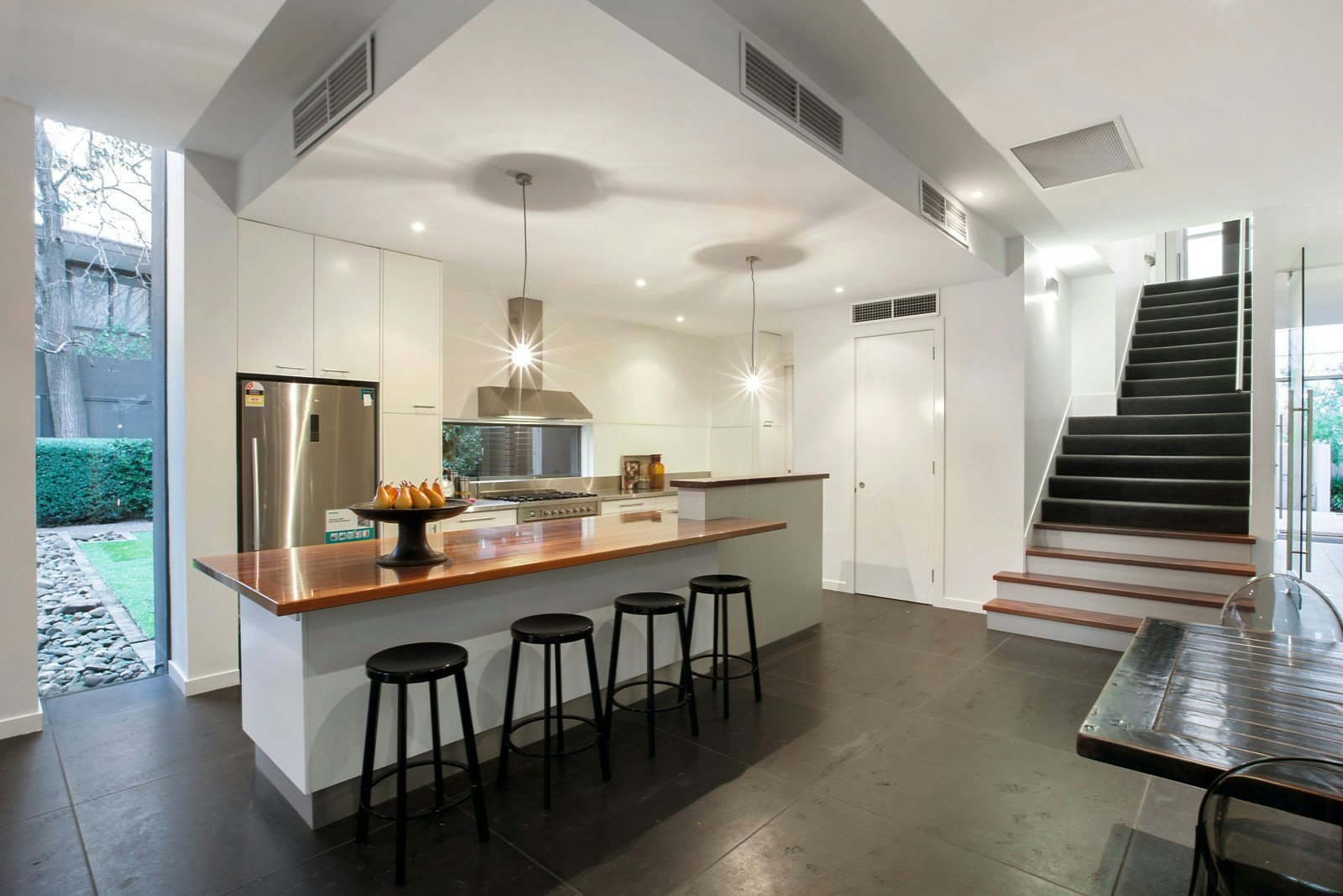 33 Middle Crescent, Brighton, VIC