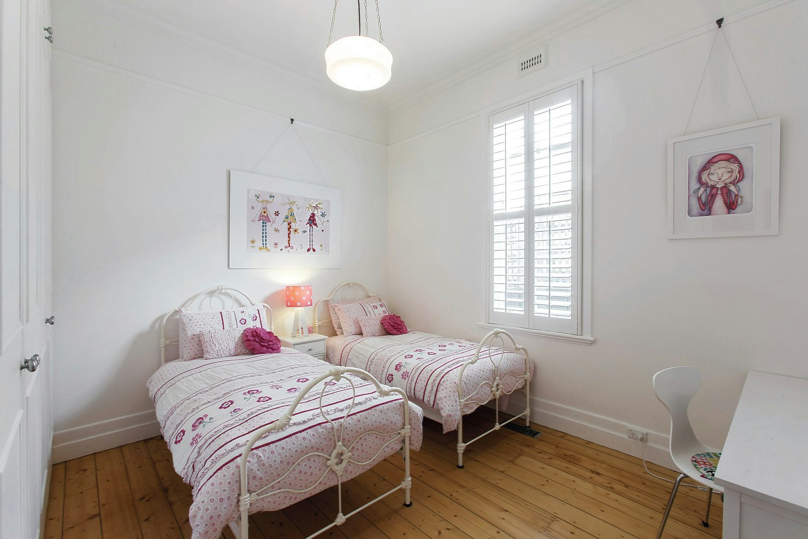 34 Warburton Road, Canterbury, VIC