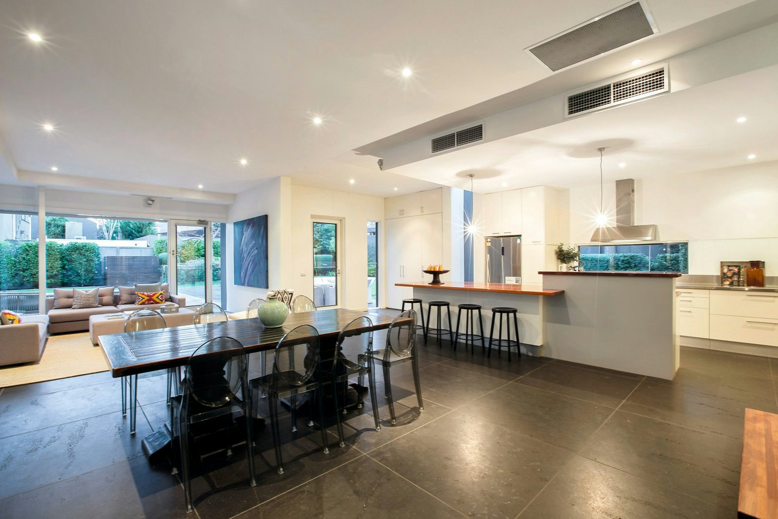 33 Middle Crescent, Brighton, VIC