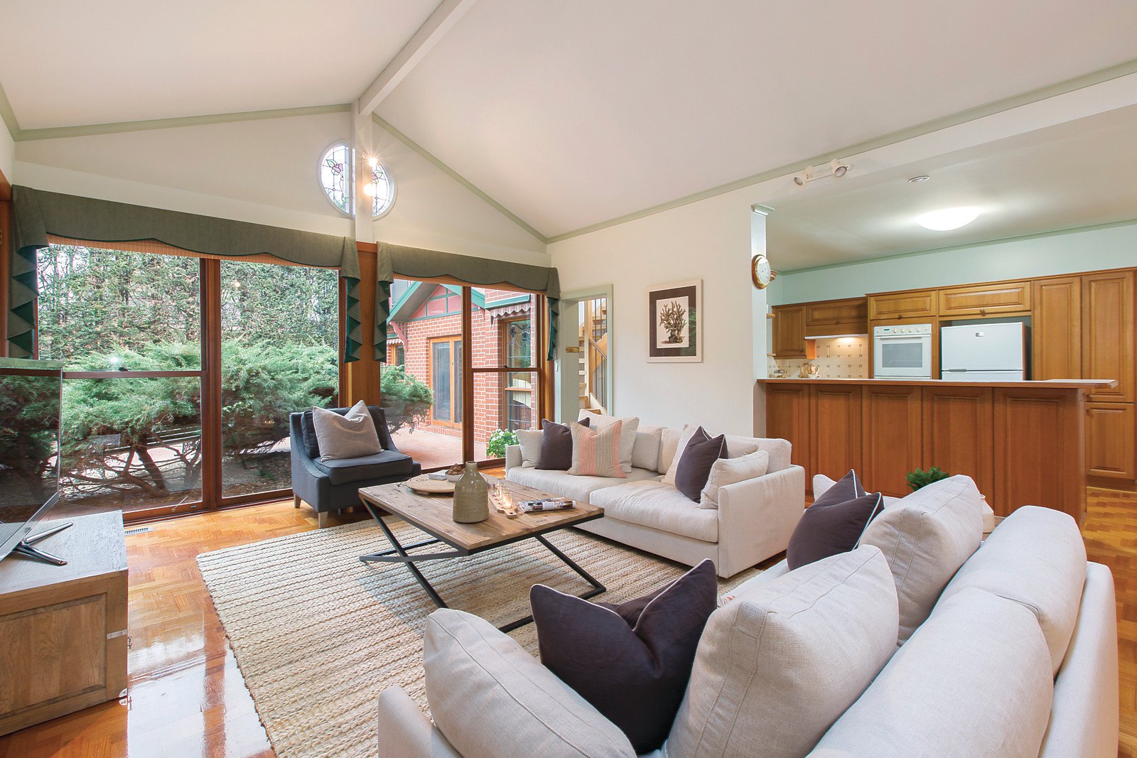 26 Barina Road, Glen Iris - Thumbnail 2