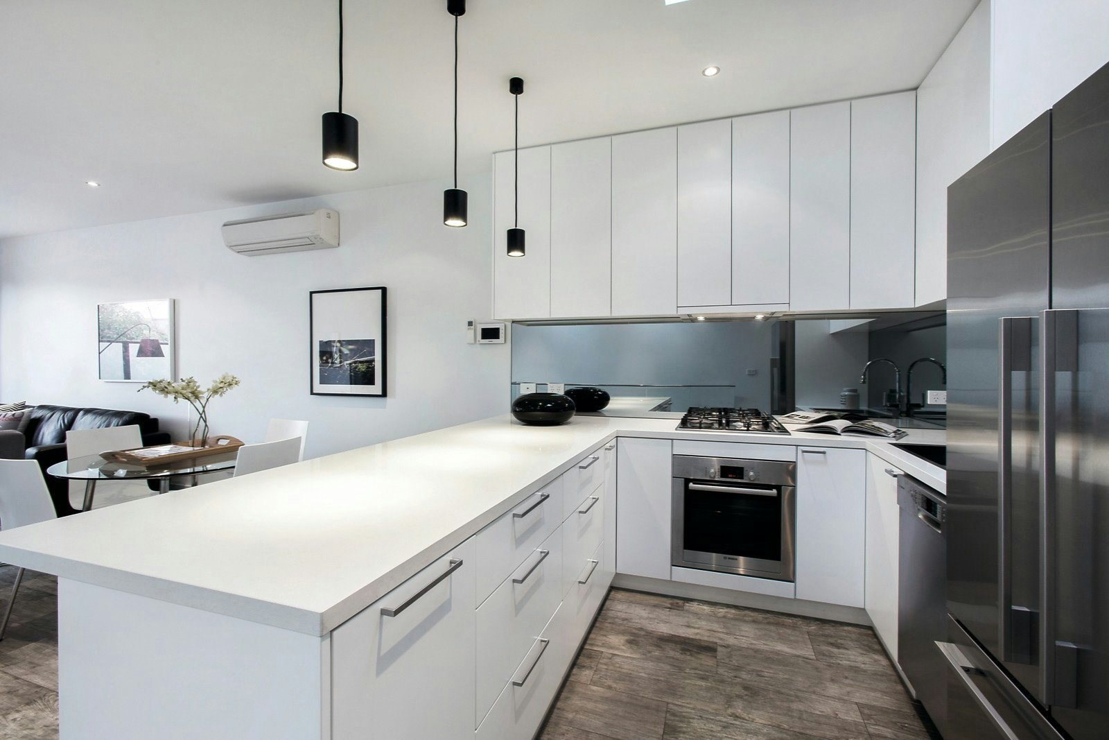 11 Normanby Street, South Melbourne, VIC