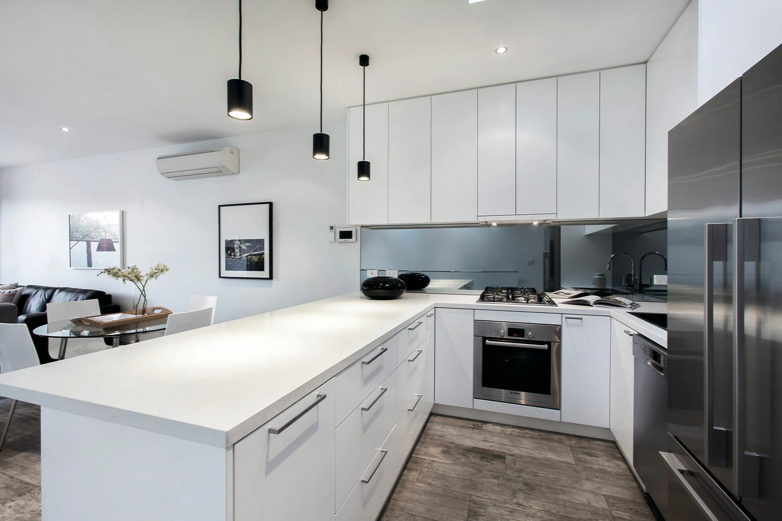 11 Normanby Street, South Melbourne, VIC