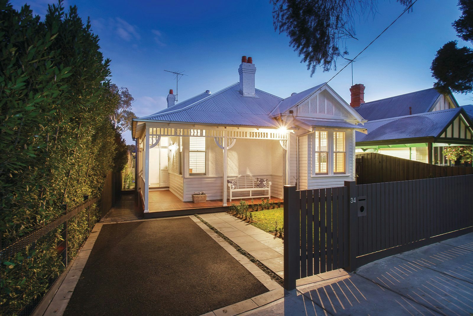 Andrew Gibbons Estate Agent Boroondara Marshall White