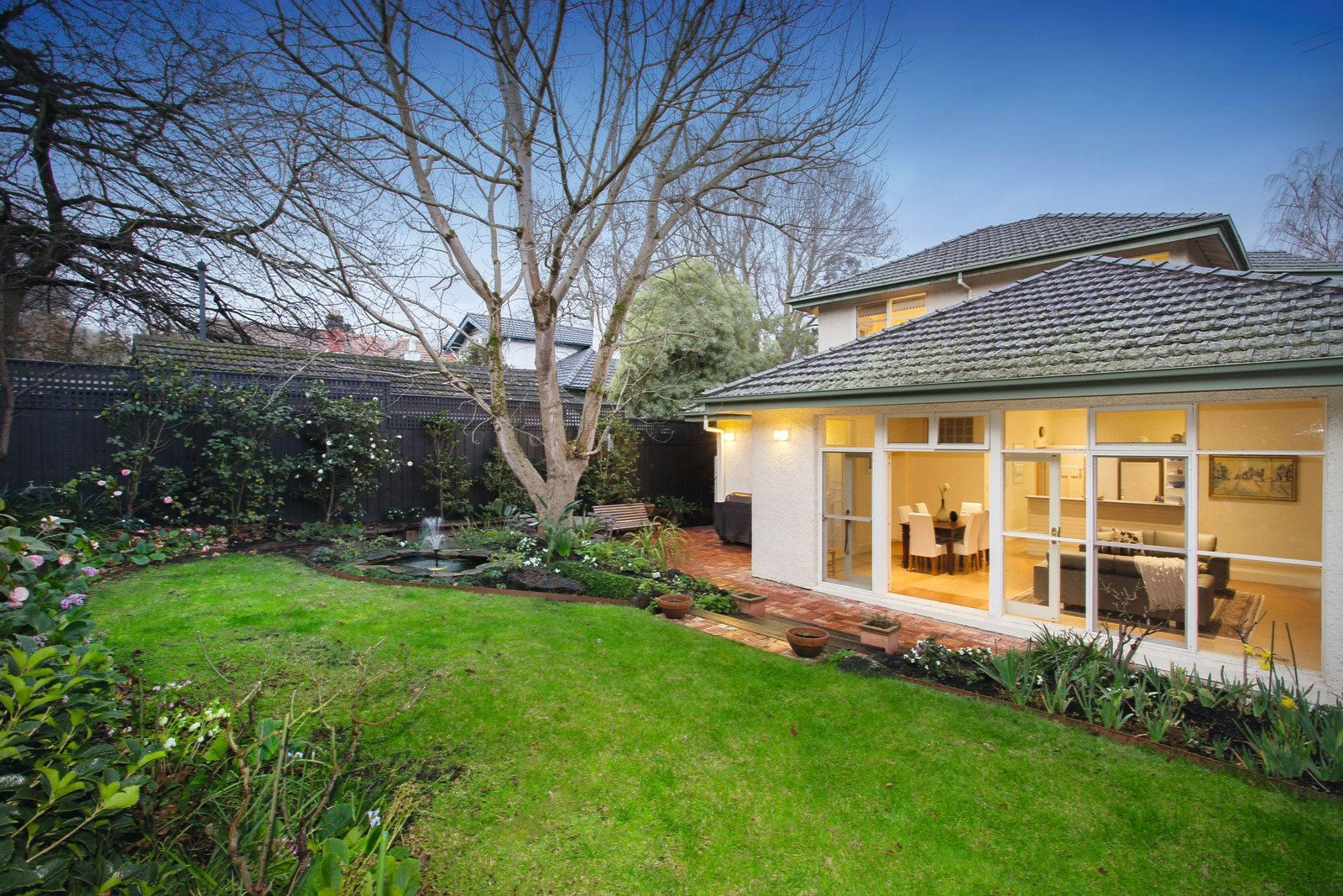 13 Hopetoun Avenue, Canterbury, VIC