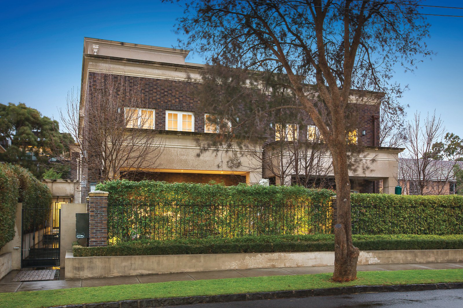 1/28 Manningtree Road, Hawthorn - Thumbnail 3