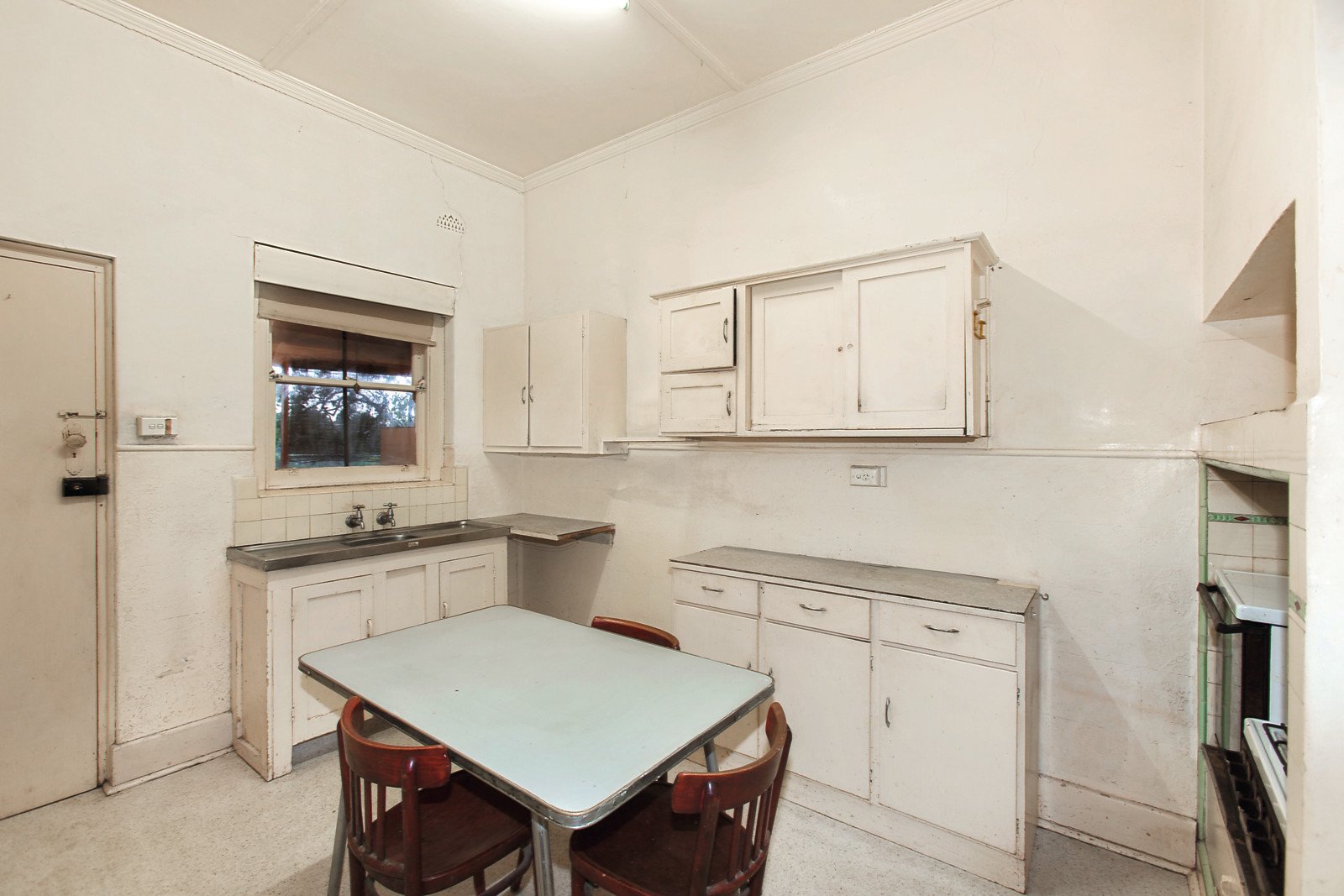 31 Orrong Crescent, Camberwell - Thumbnail 4