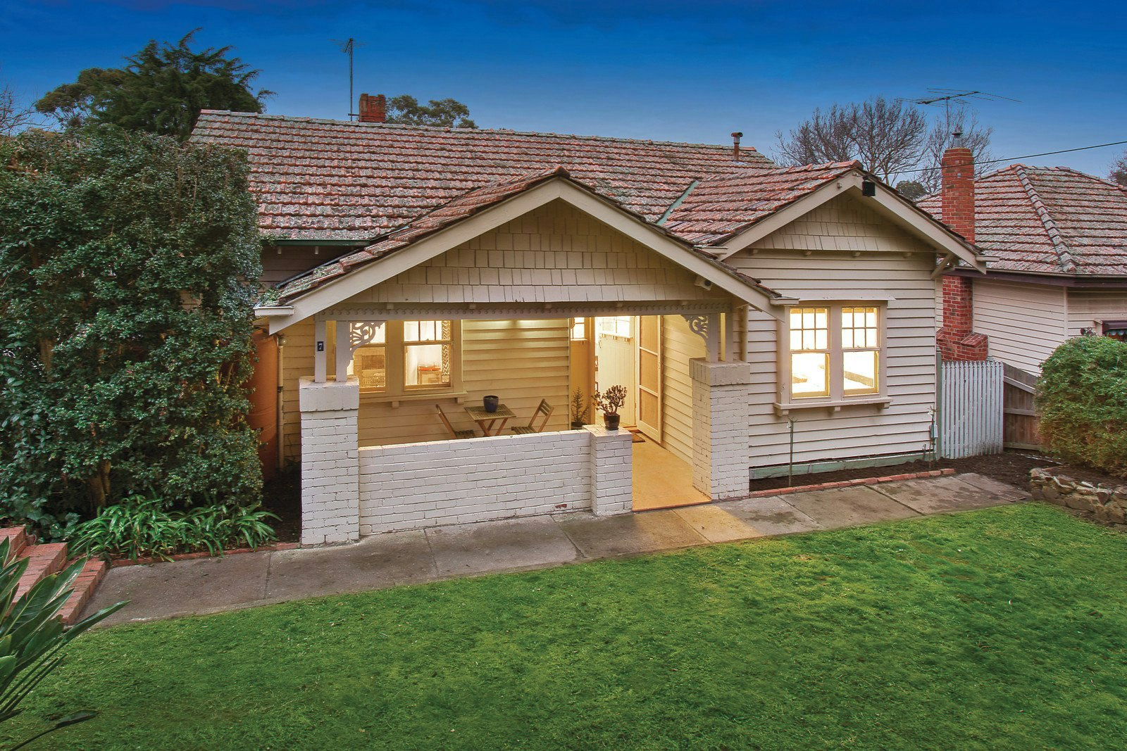 7 Nicholsdale Road, Camberwell, VIC