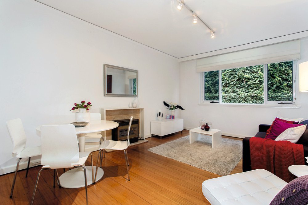 8/28 Power Street, Toorak - Thumbnail 2