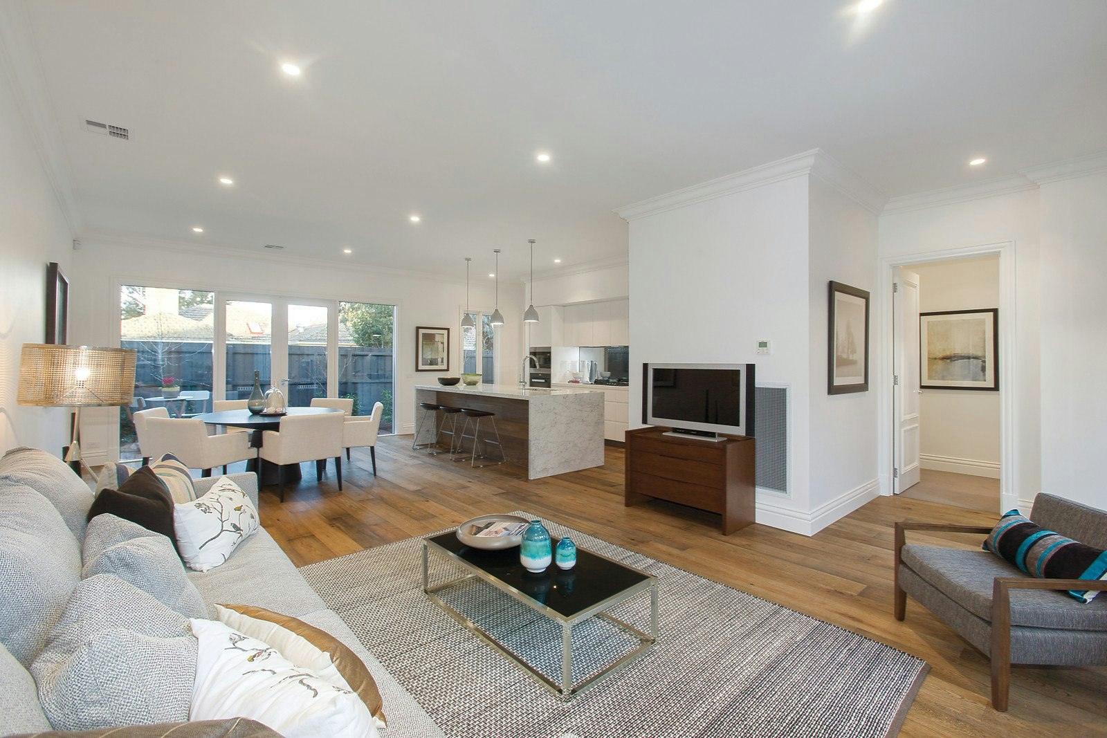 20 Wolseley Close, Mont Albert, VIC