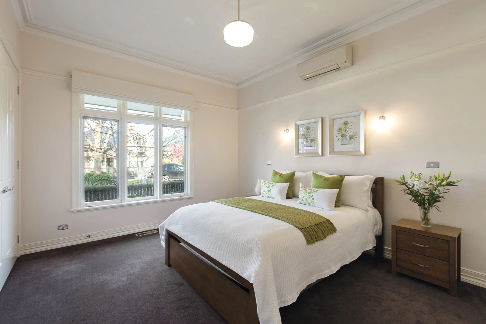 11 Warley Road, Malvern East, VIC