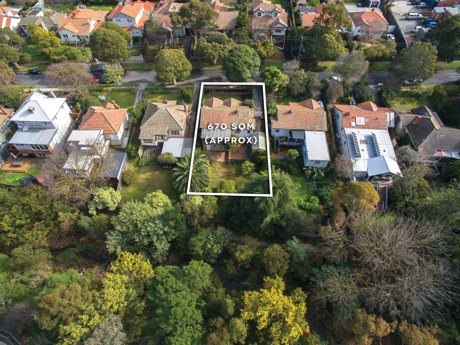 7 Nicholsdale Road, Camberwell, VIC