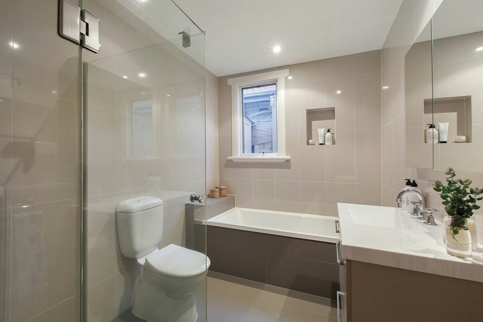 6 Little Union Street, Brighton East, VIC