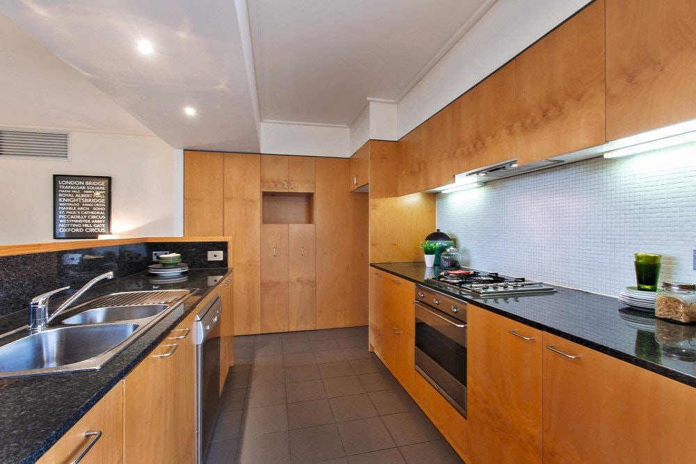 62/8 Wallen Road, Hawthorn, VIC