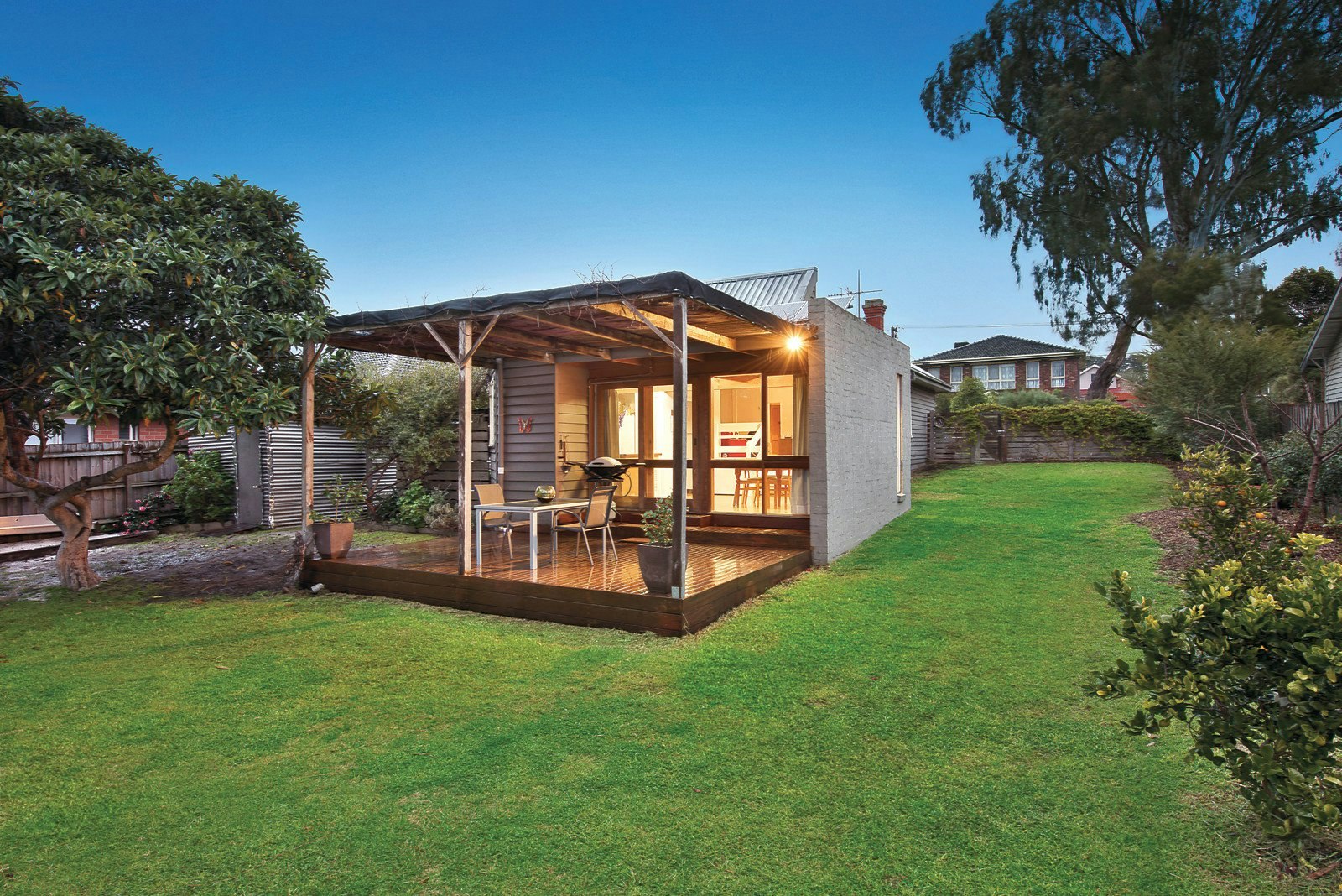 19 Charles Street, Surrey Hills, VIC