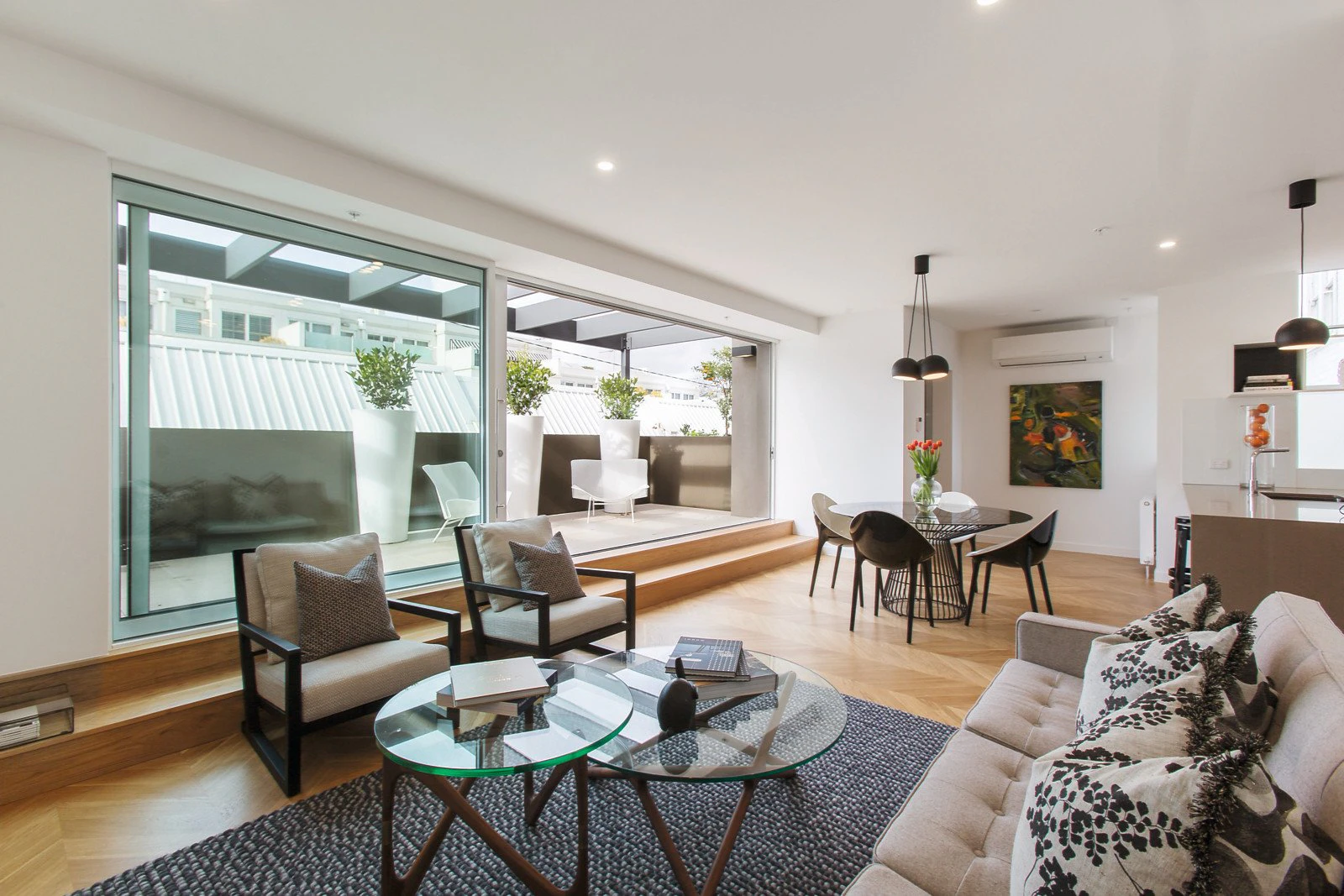 2/82 Vale Street, East Melbourne, VIC