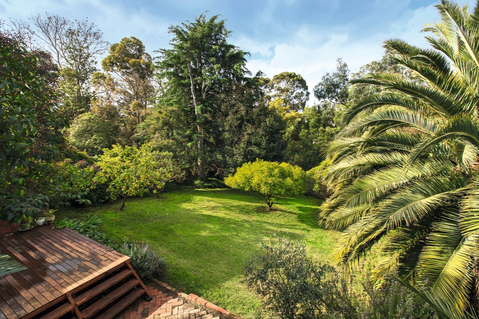 7 Nicholsdale Road, Camberwell, VIC