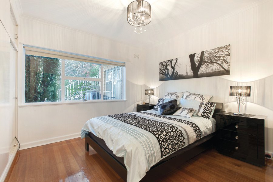 2/99 Normanby Road, Kew - Thumbnail 3