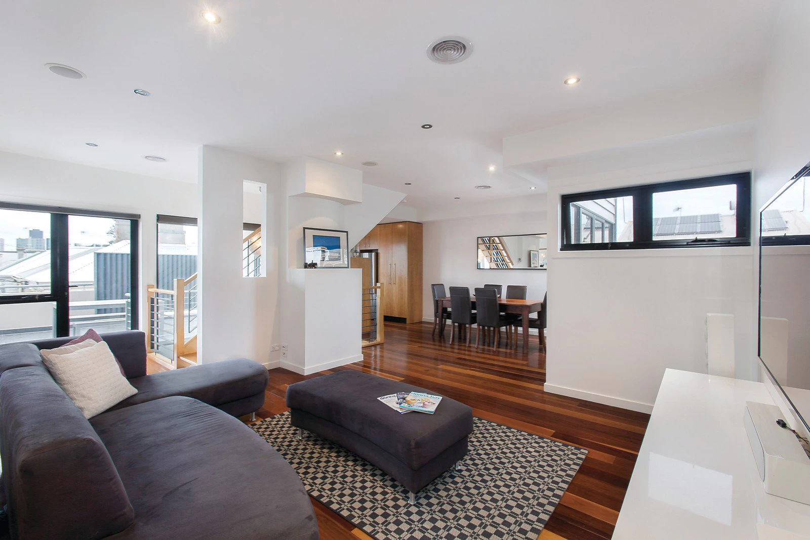 98 Albert Street, Port Melbourne, VIC