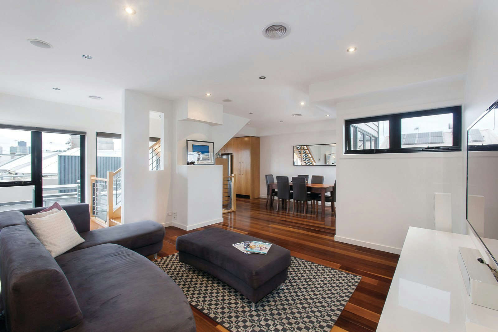 98 Albert Street, Port Melbourne, VIC