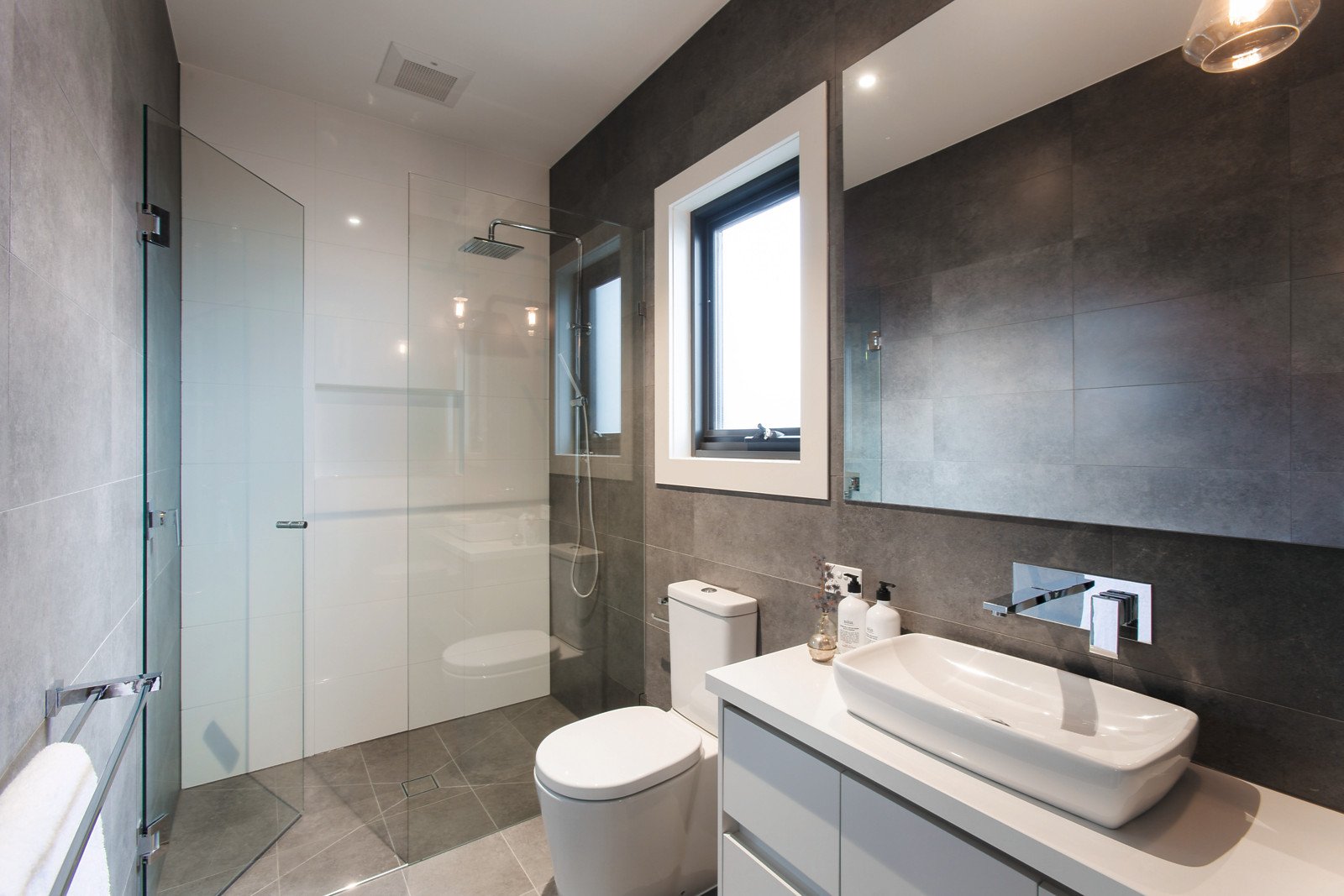 30 Kyarra Road, Glen Iris - Thumbnail 6