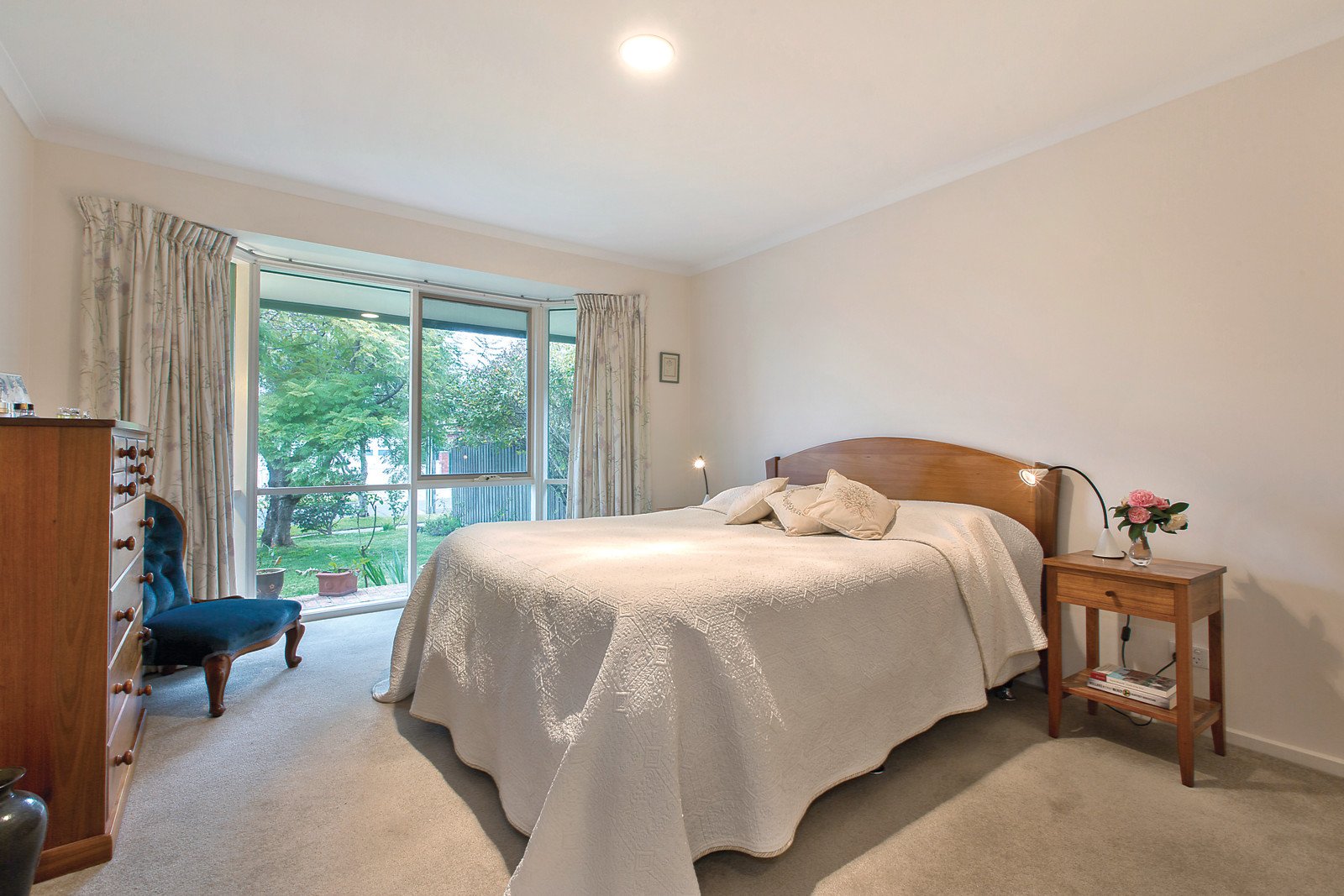 18 Myrtle Road, Hampton - Thumbnail 6