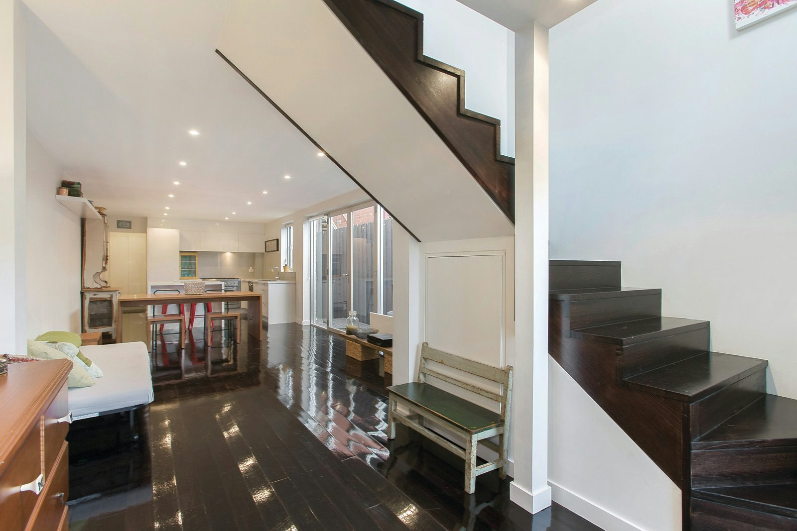 110 Canterbury Place, Middle Park, VIC