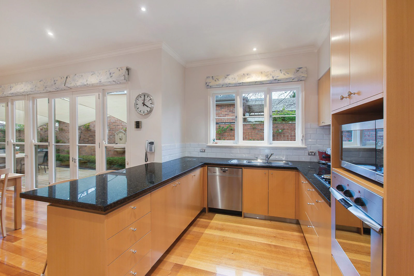 1 Trafalgar Street, Mont Albert, VIC