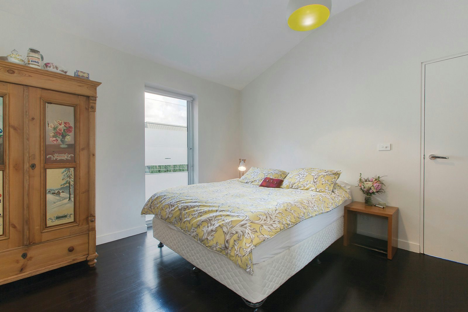 110 Canterbury Place, Middle Park, VIC