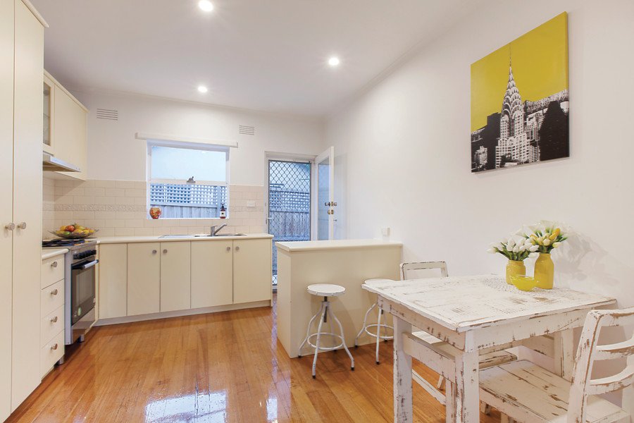 2/99 Normanby Road, Kew - Thumbnail 5