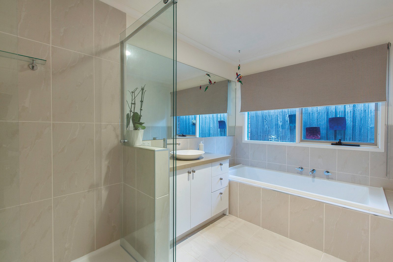 18 Myrtle Road, Hampton - Thumbnail 7