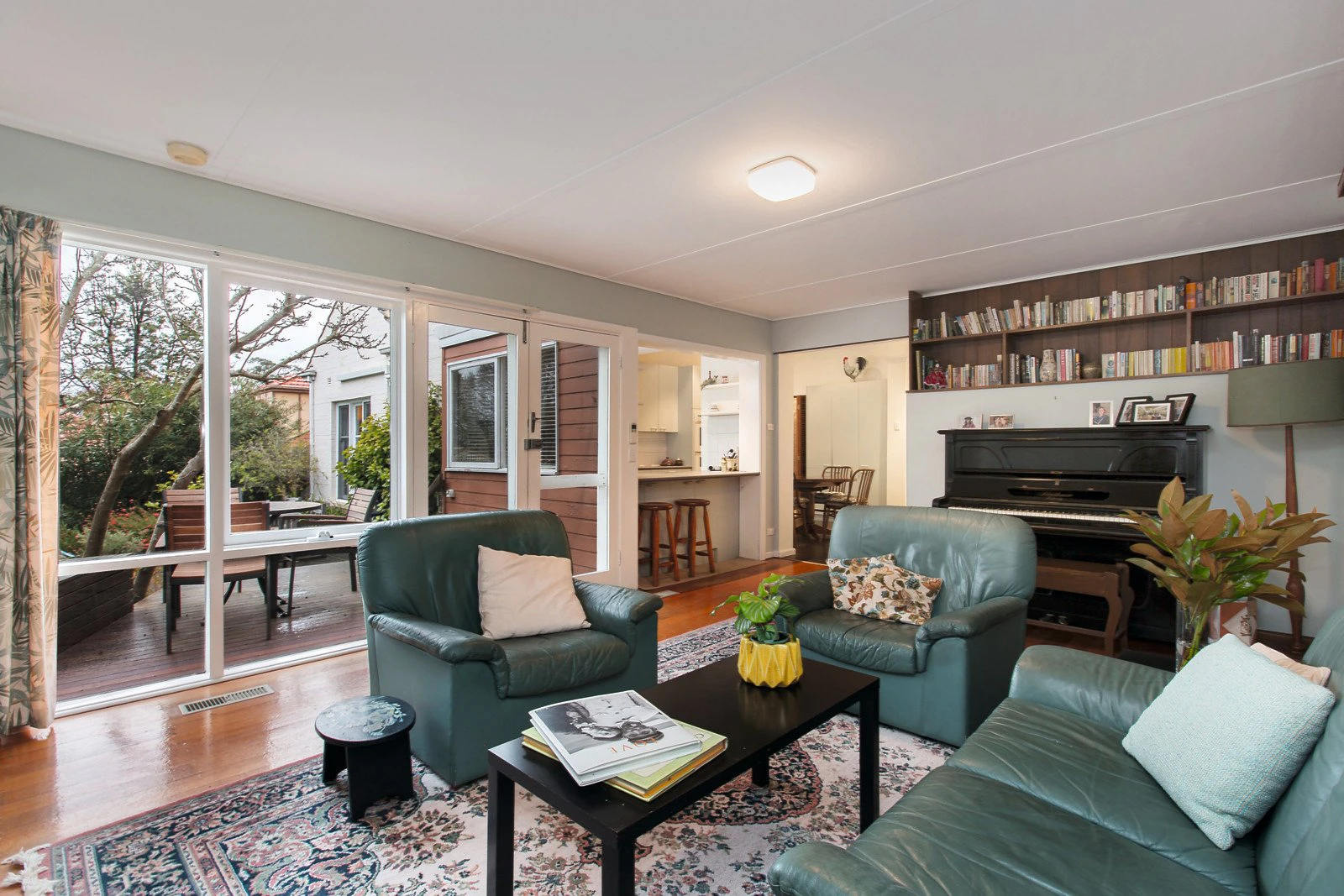 31 Trafalgar Street, Mont Albert, VIC