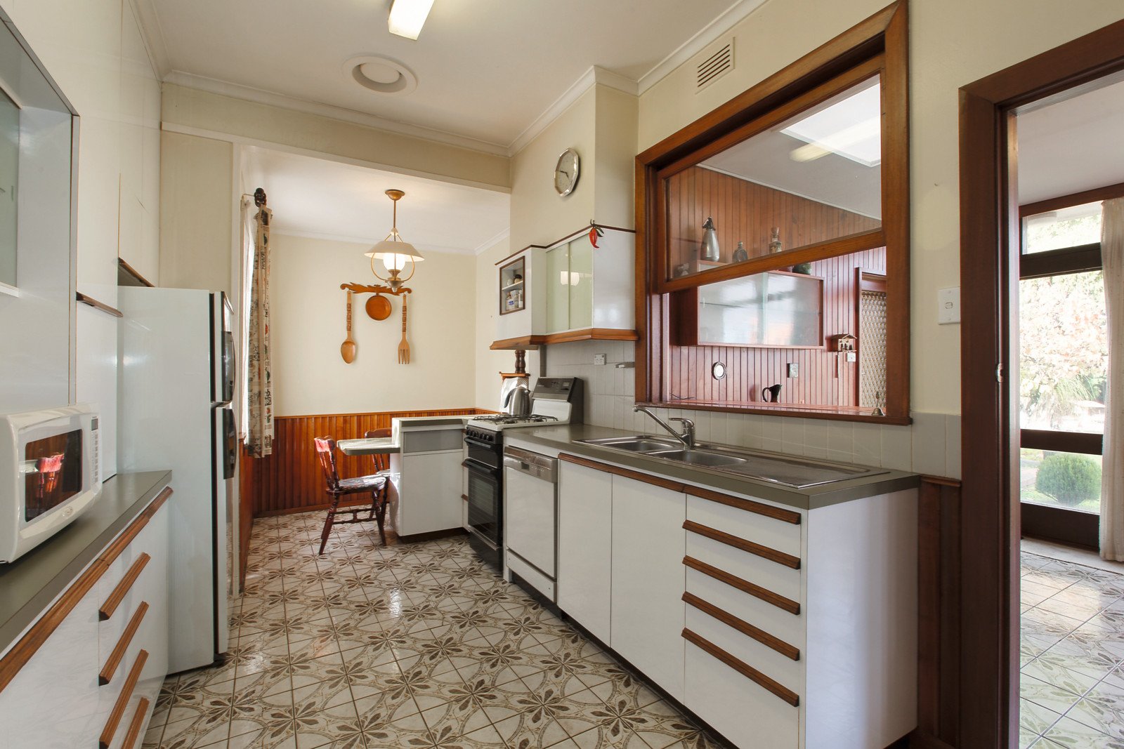 46 Wandsworth Road, Surrey Hills - Thumbnail 5