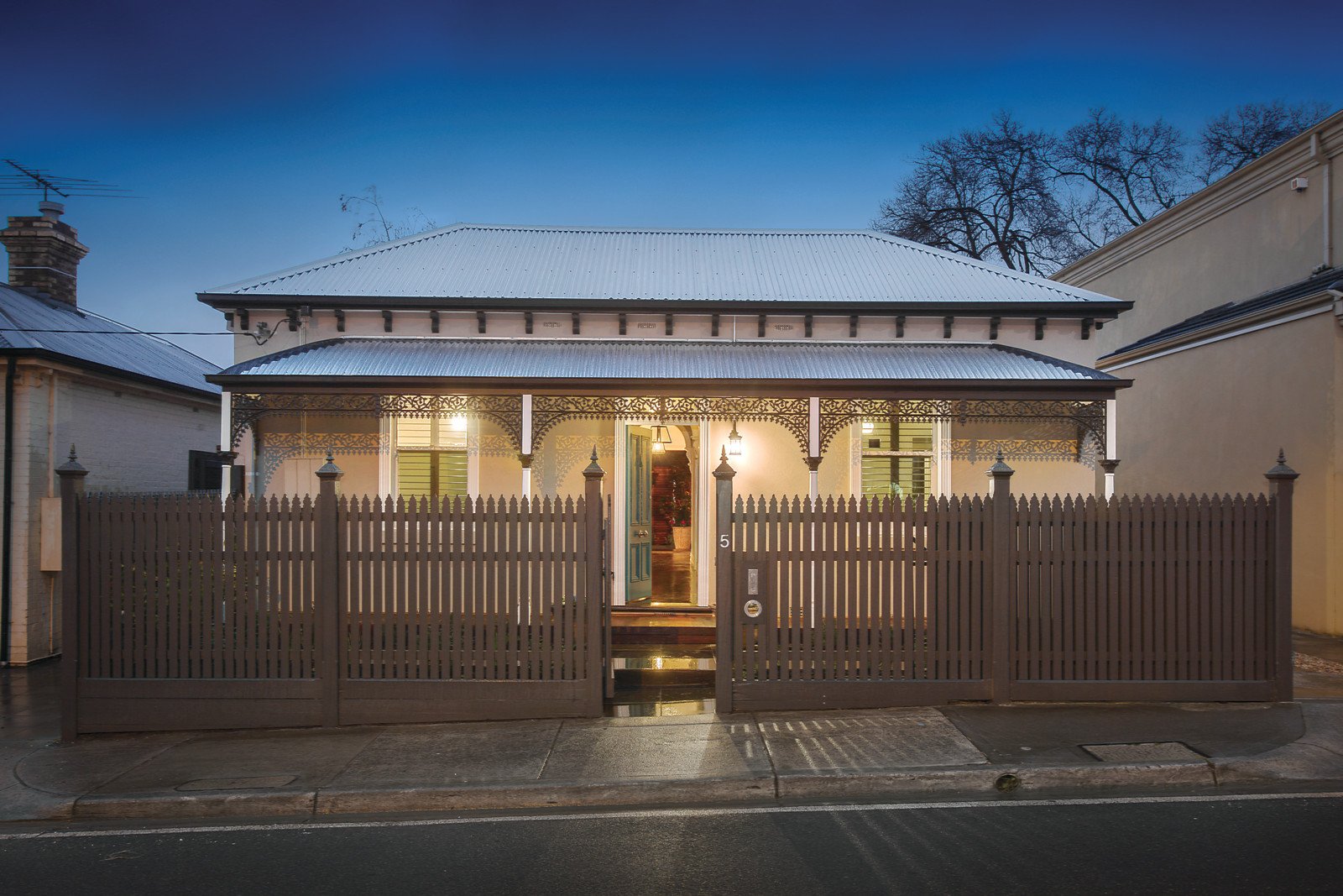 5 Peel Street, Kew - Image 1