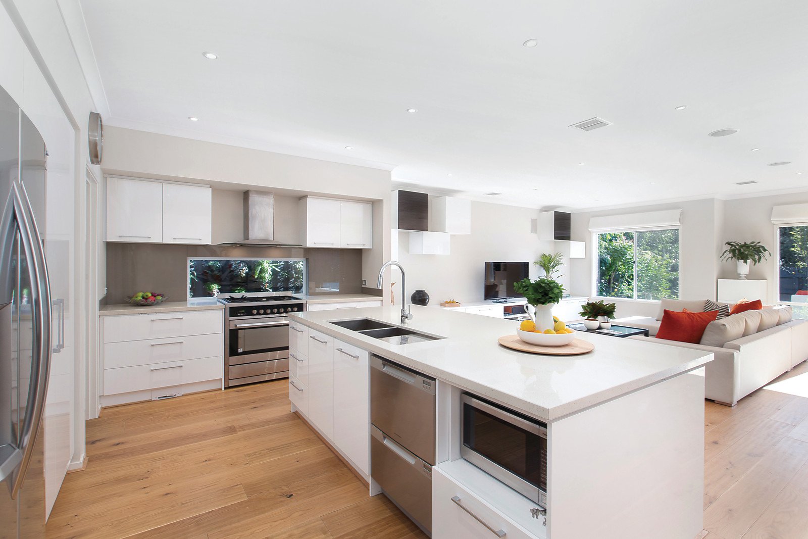 9 Renwick Street, Glen Iris - Thumbnail 3