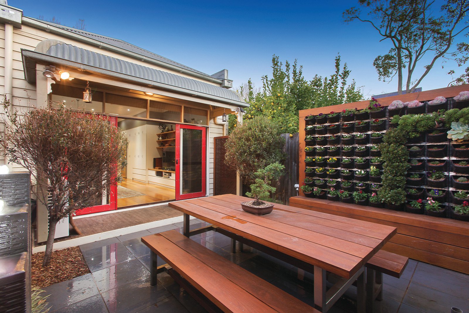 155 Clark Street, Port Melbourne - Thumbnail 3