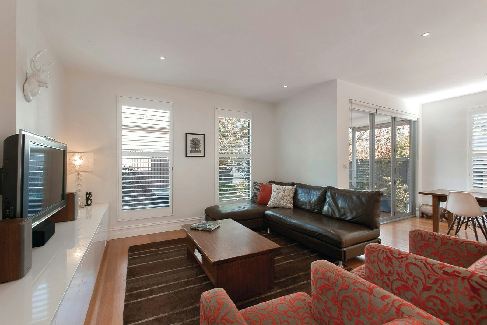 1 O'Shaughnessy Street, Kew, VIC