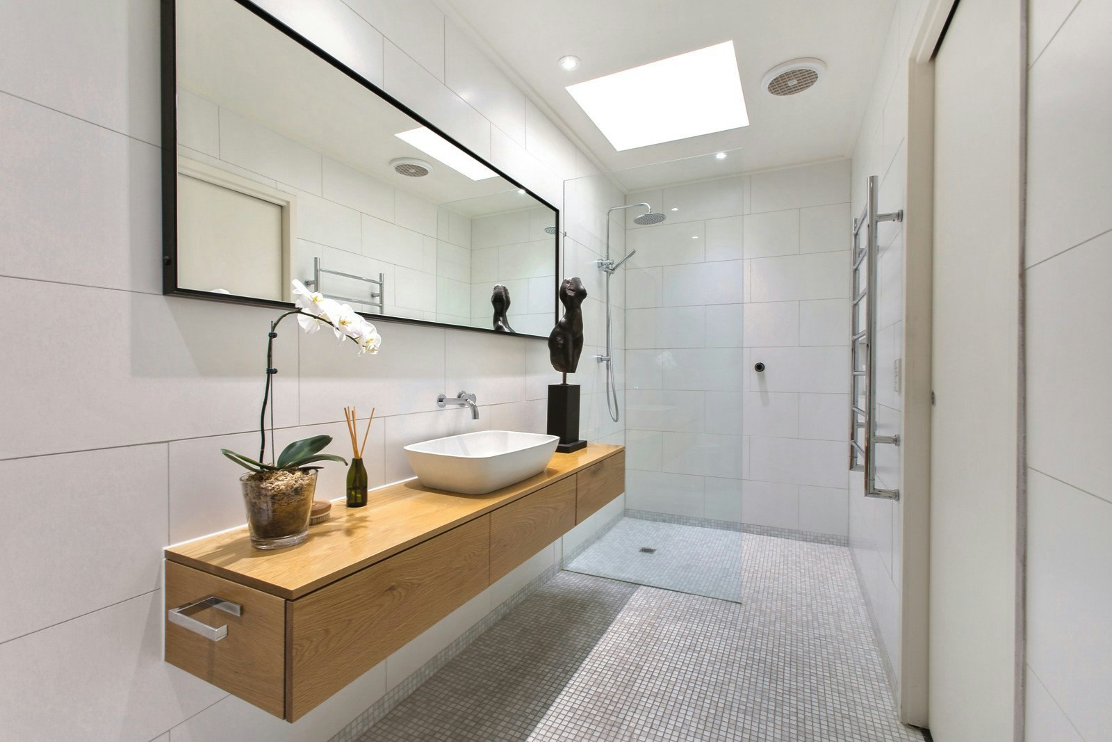 8 Glen Street, Hawthorn, VIC