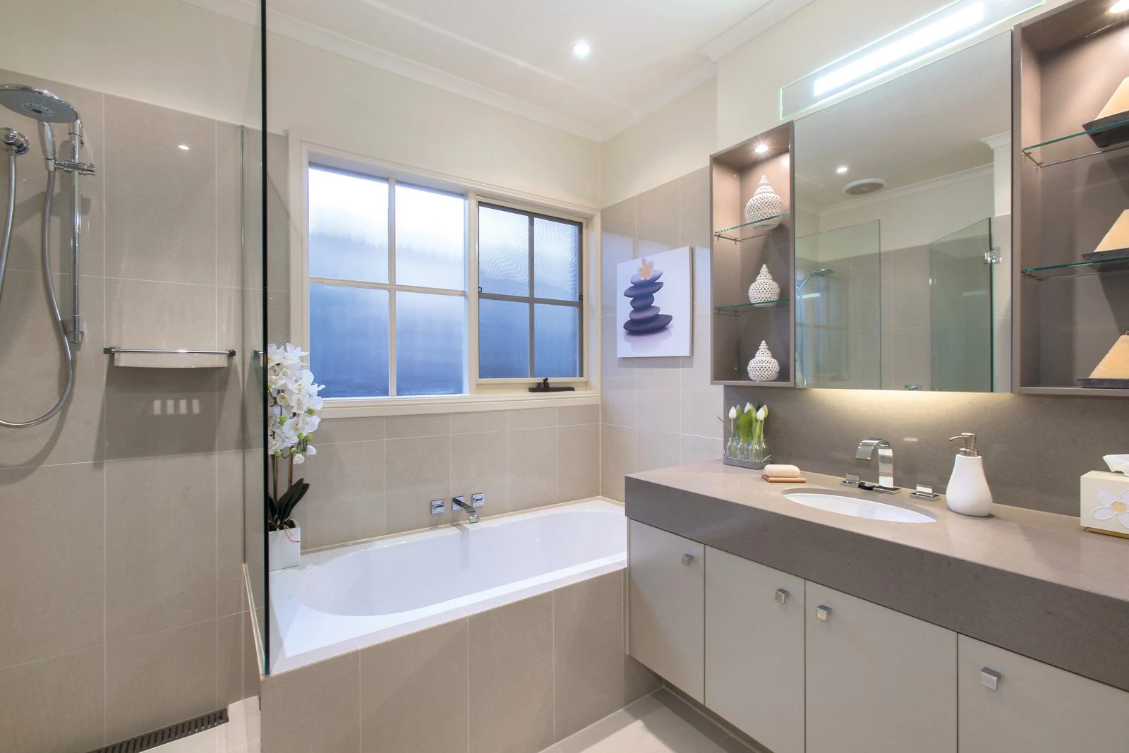 34 Athelstan Road, Camberwell, VIC