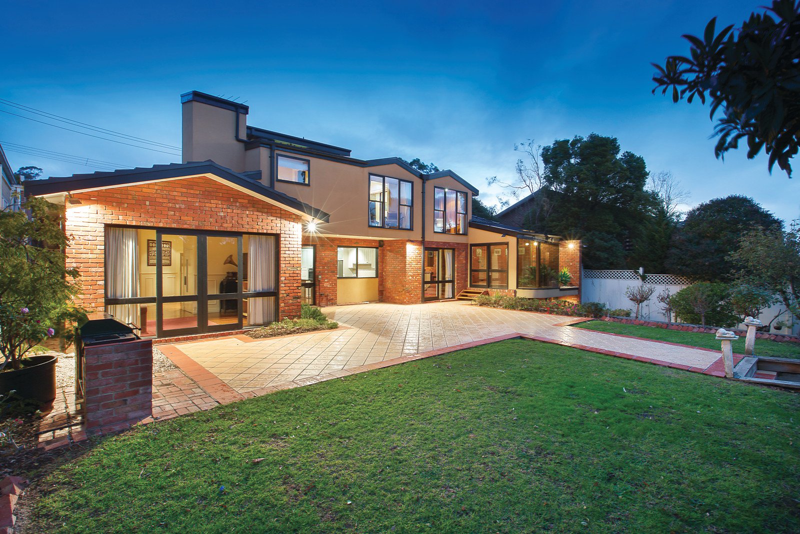 53 Tower Road, Balwyn North - Thumbnail 2