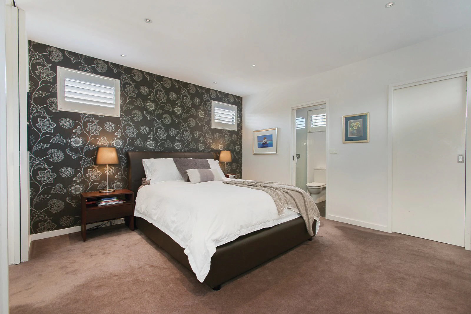 1 O'Shaughnessy Street, Kew, VIC