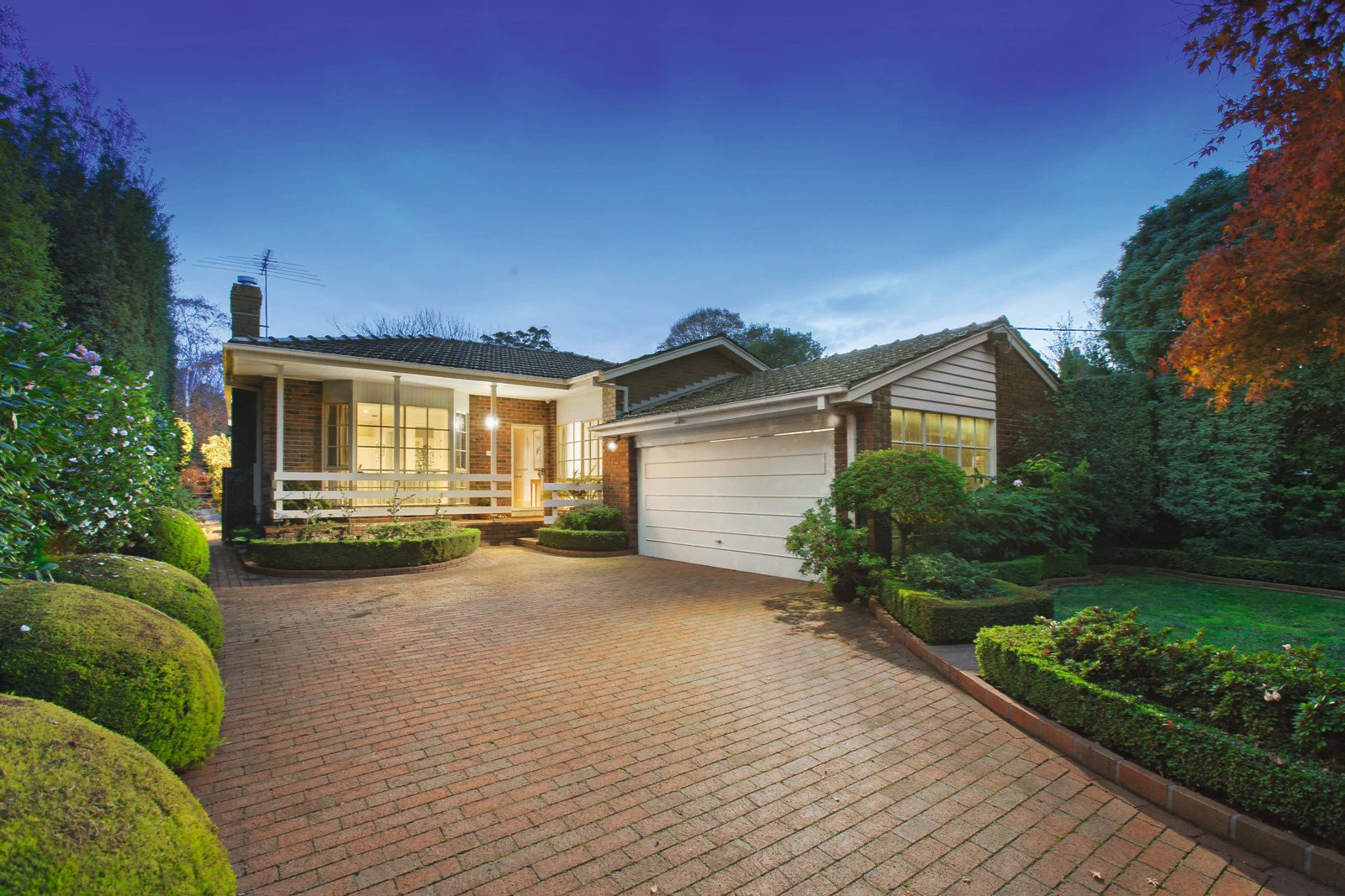 34 Athelstan Road, Camberwell, VIC