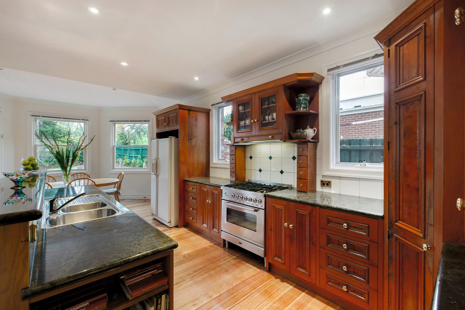 20 Iris Road, Glen Iris - Thumbnail 3