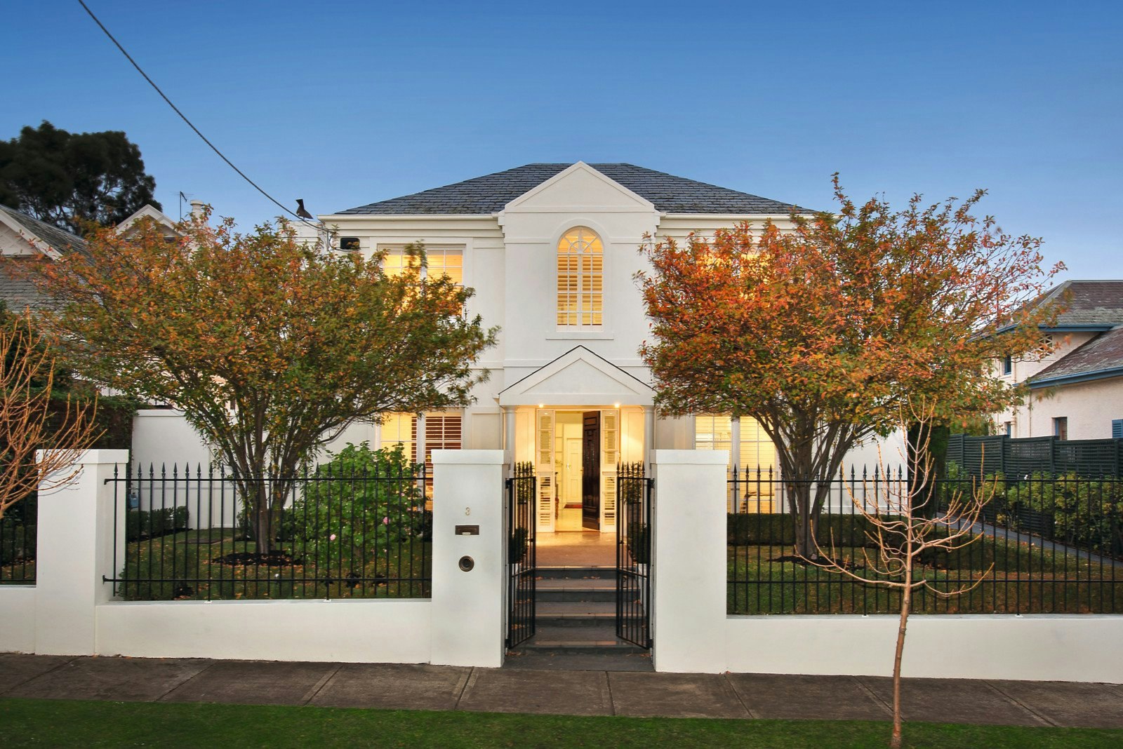 3 Erskine Street, Armadale, VIC