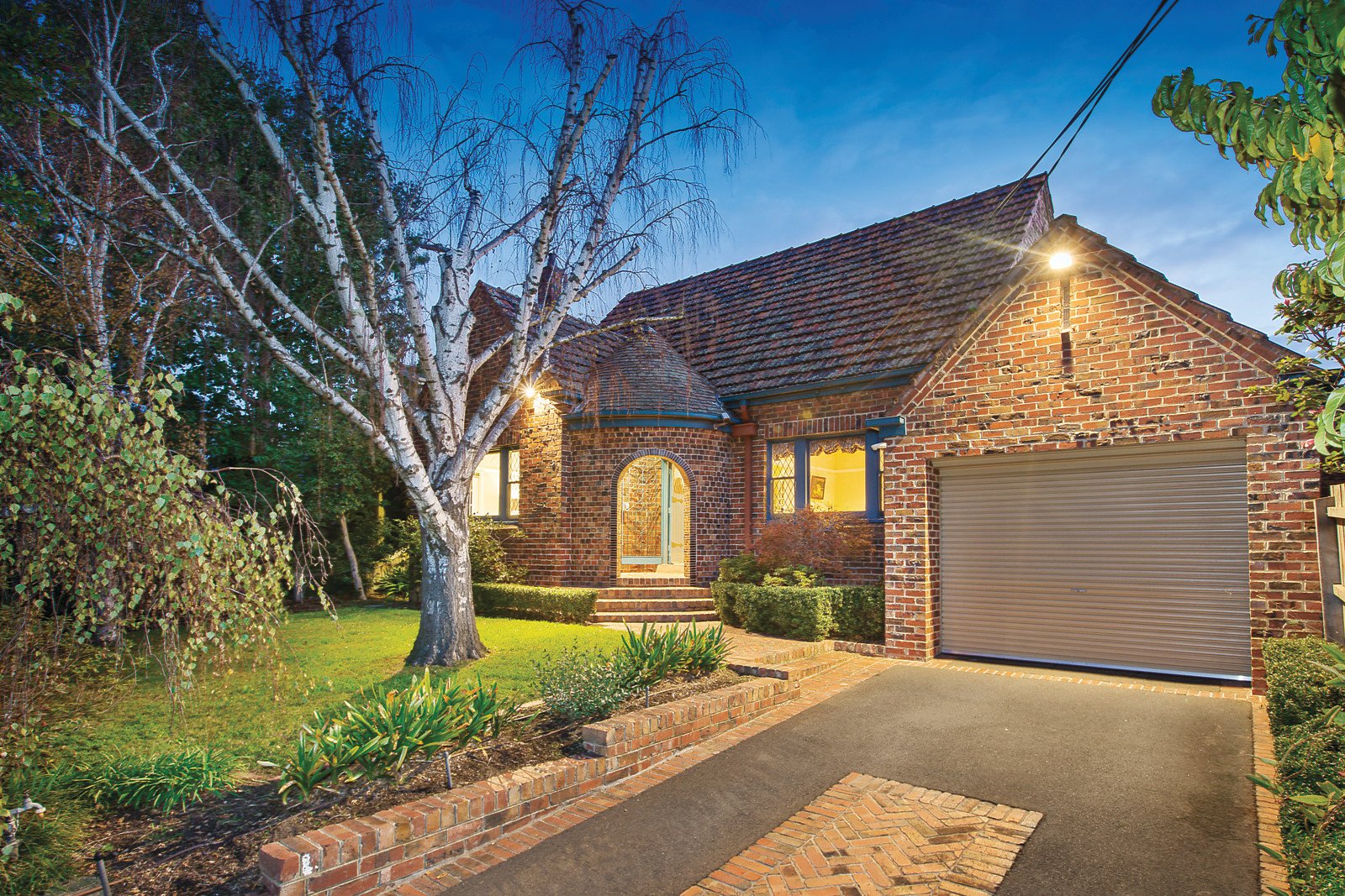 16 Hall Street, Brighton - Image 1