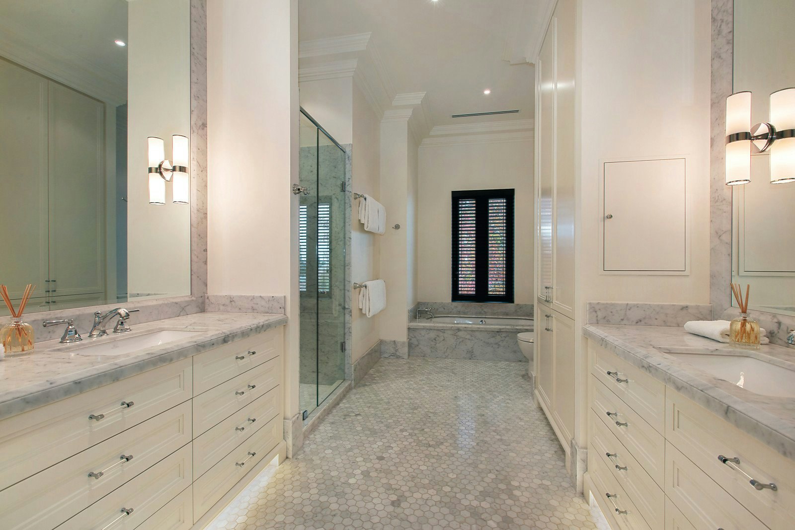 27 Munro Street, Armadale, VIC